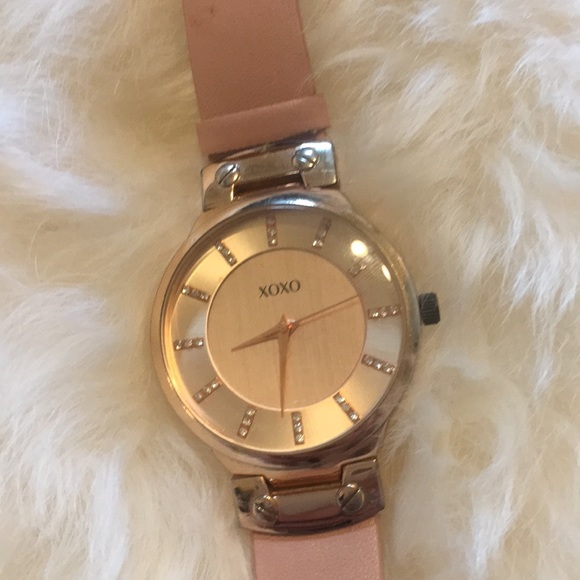 Rose Gold Watch - Picture 5 of 5